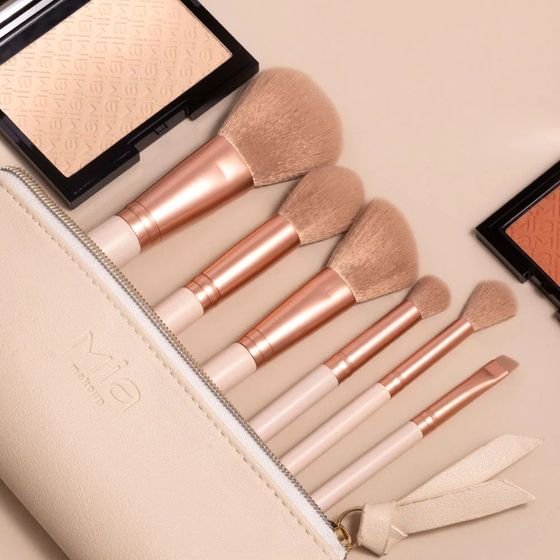 Mia Cosmetics Every Day Brush Set - (1668)