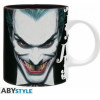 Abysse DC Comics - Joker Laughing 320ml Mug (ABYMUG702)