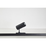 Homelighting ZUMO-SP-30W-BL-3PH Zumo Spotlight 30W Black 3PHase Zoomable 7.8x16x24cm 220-240V Kgp Driver Cob - (77-9117)