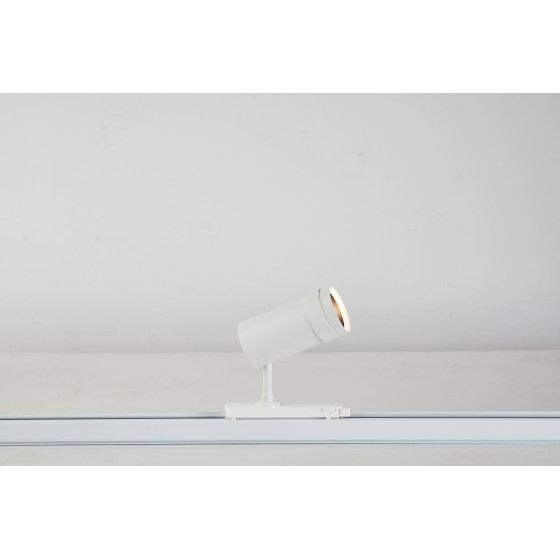 Homelighting ZUMO-SP-18W-WH-3PH Zumo Spotlight 18W White Zoomable 3PHase 6.8x7x23cm 220-240V Kgp Driver Cob - (77-9120)