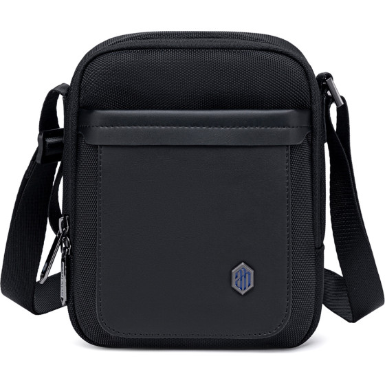 Arctic Hunter ������ ���� K00688, 2L, ����� - (K00688-BK)