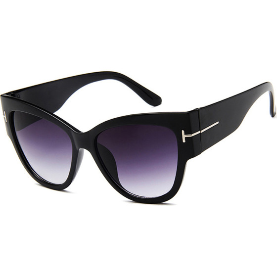 Techsuit - Sunglasses (9778) - for Women with PC Frame and Lens, Cat Eye - Black / Gradient Gray