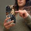 Sonique ���� 3D Flower Series ��� Apple Iphone 16e ����