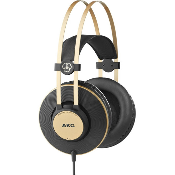 AKG K92 - studio headphones, in-ear, closed - (030-21-078)