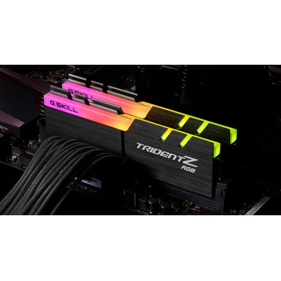 G.SKILL Trident Z RGB memory module 32 GB 2 x 16 GB DDR4 4000 MHz - (F4-4000C18D-32GTZR)