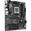 Gigabyte Motherboard - AMD Ryzen 9000 Series CPUs, 6+2+2 Phases VRM, up to 7600MHz DDR5 (OC), 1xPCIe 5.0 + 2xPCIe 4.0 M.2, GbE LAN, WIFI 6, USB 3.2 Gen 2 - (B650 UD AX)