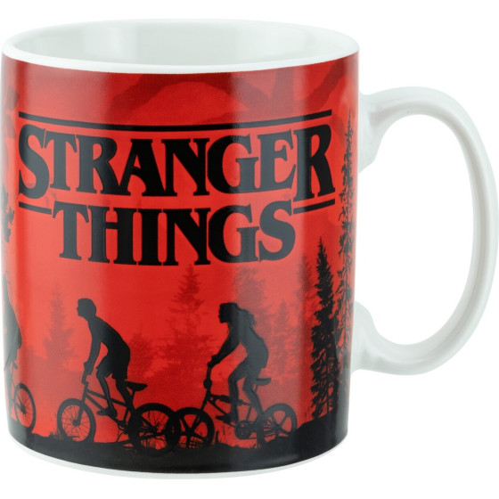 Paladone: Stranger Things - Xl Mug (550ml) And Sticker (PP10364STV2)